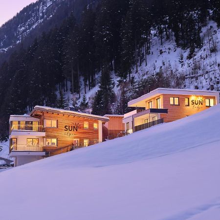 Sun Lodge イシュグル エクステリア 写真