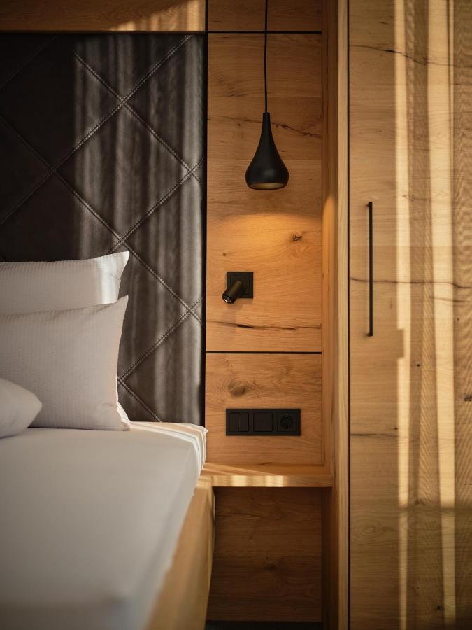 Sun Lodge イシュグル エクステリア 写真